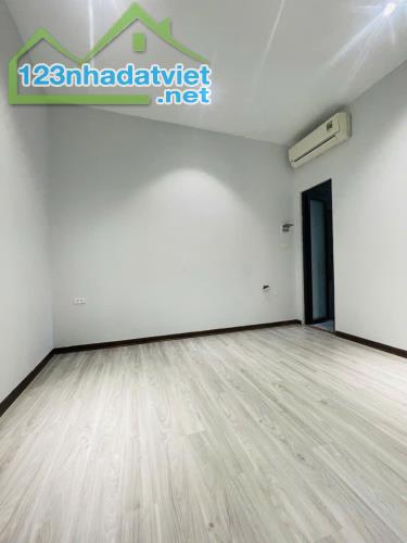 BÁN NHÀ ĐẸP NGUYỄN LƯƠNG BẰNG ĐỐNG ĐA 22/25M*3T SĐCC 3.9 TỶ - 4