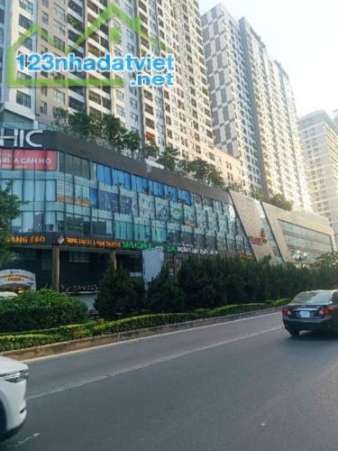 BÁN GẤP SHOPHOUSE TÒA GOLDEN PALM 21 LÊ VĂN LƯƠNG, 365M GIÁ 59 TỶ, KINH DOANH ĐỈNH.