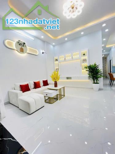 💥 NHÀ CẤP 4 CẠNH PHÚ MỸ HƯNG,CHỢ PHÚ XUÂN,... 67M2  🏡(6.5x 10m)  🪙3.95 tỷ