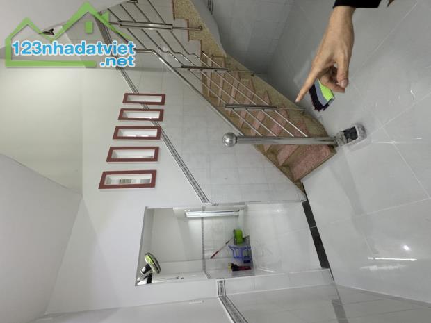 Bán Nhà An Lạc Gần Khu Tên Lửa 103m2 Nhỉnh 5 Tỷ - 1