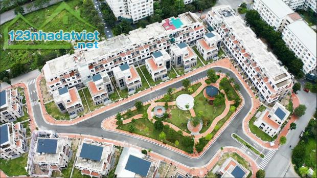 Bán biệt thự song lập 255m2 Lan viên 2 –KĐT Đặng Xá, 2 mặt tiền view công viên TT.09828528 - 2