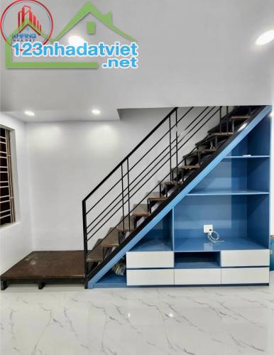 Bán nhà Trần Nguyên Hãn, Nghĩa Xá, Lê Chân, HP. 2 tầng, 40m2, ngang 3,6m, 2,1tỷ, t3 - 5