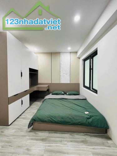 Nhà 2 tầng full nội thất xịn xò- Ngay ngã tư Hoàng Hoa Thám - Lý Thái Tổ - DT đất : 49m2 ( - 1