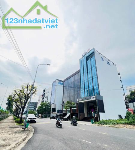 Bán Building Mặt Tiền Số: 36 Nguyễn Văn Kỉnh, Phường Thạnh Mỹ Lợi, Quận 2. Hầm + 7 Tầng - 2