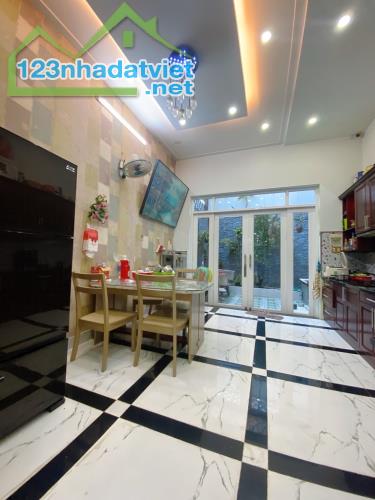 92m, 4x13m, 4 tầng, ô tô vô nhà, bfay cv làng hoa lê văn thọ, 7.xtỷ xíu - 1
