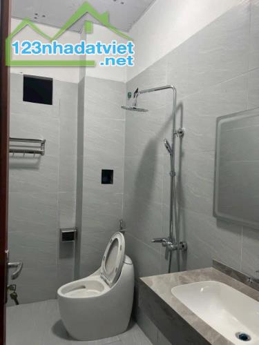 Bán nhà 4 tầng ngõ phố Tuệ Tĩnh, ph Bình Hàn, TP HD, 56m2, 4 ngủ, 3 vs, ngõ oto thông thoá - 4