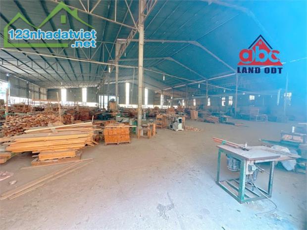 XT341 Xưởng thuê lâu dài, tập chung cty chế biến gỗ, cơ khí. có sẵn nhà ở CNV - 2