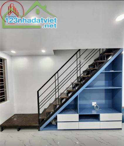 Bán Nhà 2 tầng Trần Nguyên hãn, Lê chân .2,1 tỷ.40 m2.                                +TB. - 4