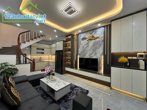 BÁN NHÀ TỰU LIỆT, THANH TRÌ, NHÀ MỚI Ô TÔ ĐỖ NGÀY ĐÊM, 30M2, 5.85 TỶ - 1