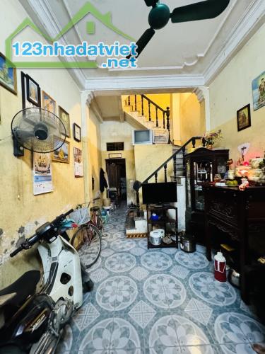 GẦN PHỐ-OTO ĐỖ CỬA-DÂN TRÍ CAO-AN NINH TỐT-TIỆN ÍCH-GIAO THÔNG THUẬN LỢI-NGÕ THÔNG - 1