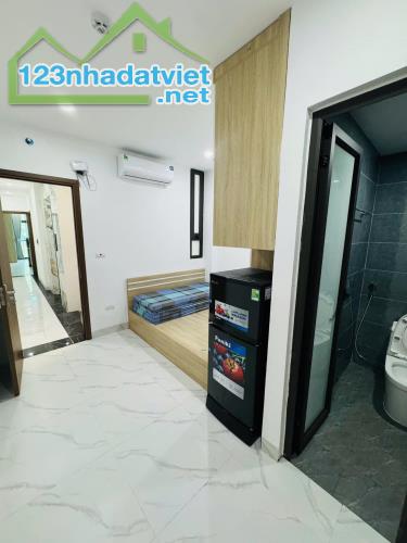 Tòa CCMN Kim Ngưu 60m2 MT 6m, 12 phòng full đồ, doanh thu 70tr/tháng, giá 13.2 tỷ! - 1