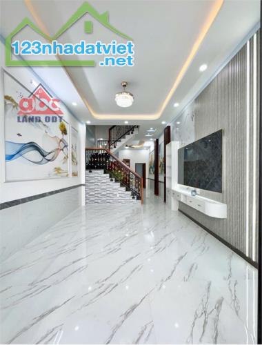 NP1034 nhà đẹp 1 lầu , đường rộng xe hơi thoải mái. thiết kế nhà hiện đại. giao liền - 1