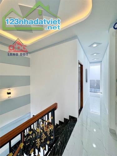 NP1034 nhà đẹp 1 lầu , đường rộng xe hơi thoải mái. thiết kế nhà hiện đại. giao liền - 2