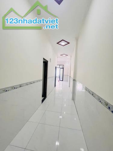 Ngộp cần ra nhanh căn nhà cấp 4 ( 85m2 SHR ) ở đường Bà Điểm 5 giá 745tr còn Thương Lượng - 2