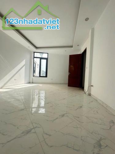 BÁN NHÀ TRONG NGÕ THỤY KHUÊ 9 TỶ 52m 7 TẦNG MT 4,8m THANG MÁY KINH DOANH TÂY HỒ - 1