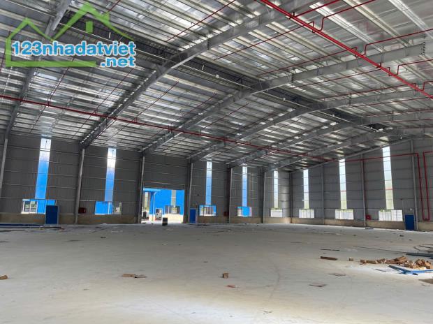 Cho Thuê 6.000m2 Xưởng Mới 100% Ngoài KCN Tân Uyên Bình Dương - 1