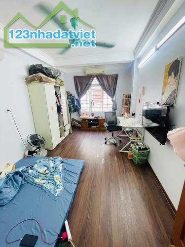 Bán nhà phố Quỳnh Mai, Hai Bà Trưng, ô tô tránh, kinh doanh, 4 tầng 51m2 giá 15.8 tỷ - 2