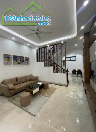 Nhà riêng Đại Tự, , Hoài Đức 35m2 4T ,ngõ thông, ô tô 30m giá chỉ 3,7 tỷ LhQuân 0966412886 - 1