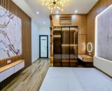 Bán nhà ngõ 100 Nguyễn Văn Viên, DT 30m, 5 tầng mới, MT 4.5m, giá 6,6 tỷ.