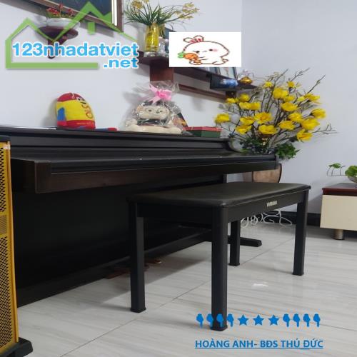 Bán nhà sổ hồng riêg chưa đến 52 tr/m2_ Đường Đặng Văn Bi, Phường Quận Thủ Đức _ 2 tầng 6 - 4