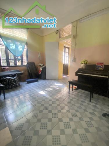 Bán đất tặng nhà 3 tầng lô góc ngõ 5 Quang Trung 43m2 sổ giá rẻ quanh 150tr/m2 - 1