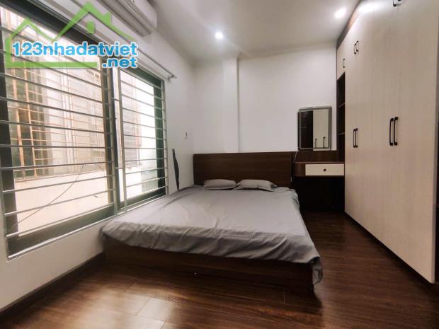 **BÁN NHÀ LÔ GÓC 3 THOÁNG, BÙI XƯƠNG TRẠCH, THANH XUÂN – 37,3M², 5 TẦNG, 4 PHÒNG NGỦ, GIÁ - 3