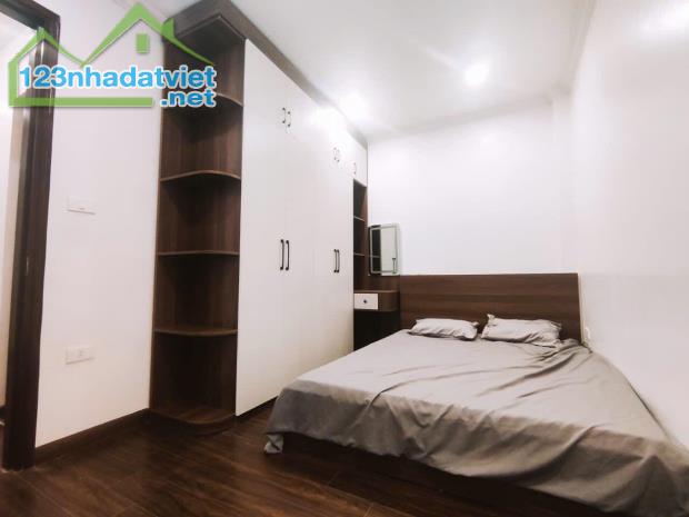 **BÁN NHÀ LÔ GÓC 3 THOÁNG, BÙI XƯƠNG TRẠCH, THANH XUÂN – 37,3M², 5 TẦNG, 4 PHÒNG NGỦ, GIÁ - 4