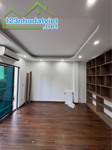 Bán nhà riêng Sơn Đồng, Hoài Đức 30m2. Lô góc 5 tầng Ôtô đỗ cửa. Cách 120m đến chợ Yên Bệ - 4