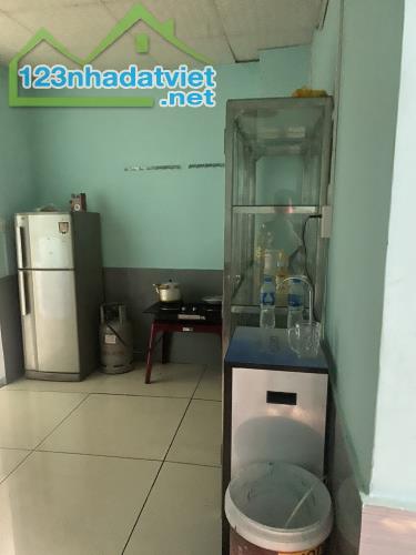 Bán Nhà 2 Tầng Linh Xuân, Diện Tích Khủng 71m², 4 Phòng Ngủ, Giá Chỉ 4.8 Tỷ! - 2