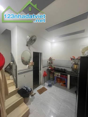 🏠Bán Nhà Mặt tiền Đường 6m - 38m2 - 2 Tầng - kinh doanh - Đường Số 6 P15 Gò Vấp - 1