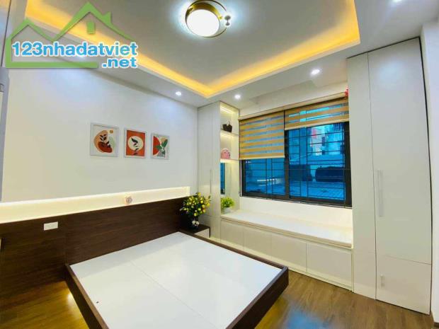 Nhà mặt phố Xuân Quỳnh, Yên Hòa, Cầu Giấy 68m2 5 tầng MT5m, giá chào 31 tỷ - 2