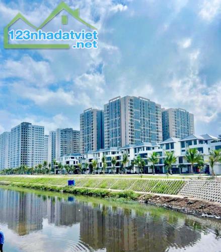 SHOPHOUSE KHỐI ĐẾ CÁCH BIỂN 1KM_ SỞ HỮU LÂU DÀI_ GIÁ 3.2 TỶ/ CĂN - 4