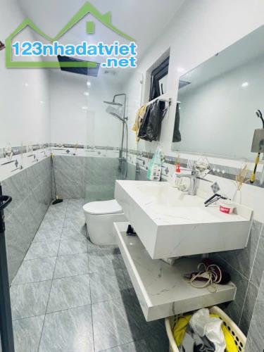 Bán nhà Đại Tự 40m2 4 tầng Mt 3,8m ngõ thông , ô tô 30m giá 4,5 tỷ - 2