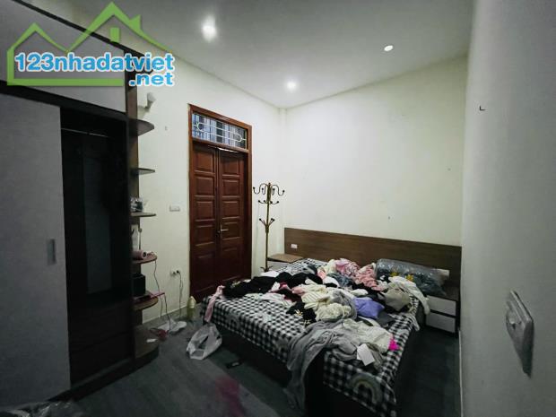 **BÁN NHÀ LÔ GÓC, NGÕ RỘNG BÙI XƯƠNG TRẠCH, THANH XUÂN, HÀ NỘI – 51M², 3 TẦNG, GIÁ 7 TỶ** - 4