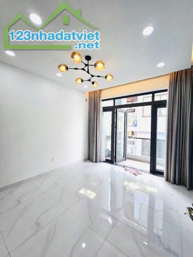 Bán nhà quận 10, đường Hồ Thị Kỷ, 52m2, 4 tầng, 11.5 tỷ - 1