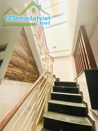 Bán nhà CHDV Lũy Bán Bích 4x20m 4Tầng thu nhập 20tr/tháng chỉ 7,85 Tỷ TL - 2