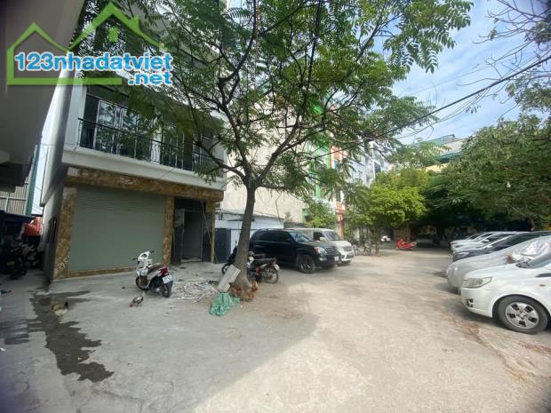 Bán Nhà Bùi Xương Trach 70m 5T MT6m 21.5 tỷ Kinh Doanh Ô Tô Lô Góc Mặt Hồ - 3