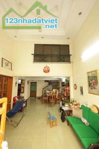 Bán  nhà 5 tầng mặt tiền nội bộ Trương Định Quận 3 chỉ 20 tỷ - 3