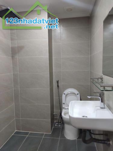 Căn hộ 77m2 2PN 2WC khu ĐTM Mỹ Đình 1 giá nhỉnh 4 tỷ - 4