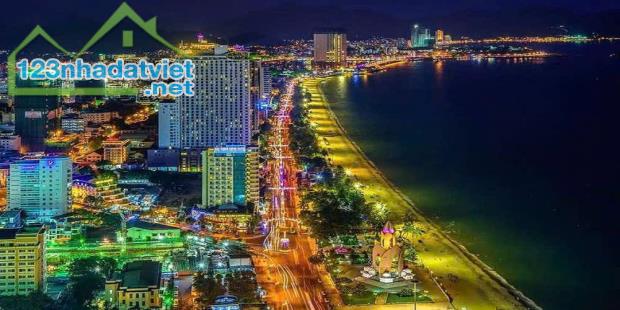 Tìm đâu ra căn hộ view biển Nha Trang giá siêu tốt chỉ từ 1 tỷ 300???