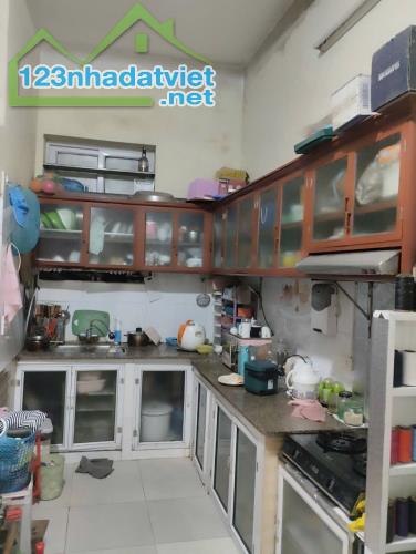 Bán nhà tổ 7 Đa Sỹ giá 5.750 tỷ, diện tích 60m2, 2 tầng, mặt tiền 5m - 1