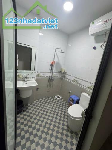 Thượng Thanh- Nhà đẹp 2 thoáng - full nội thất- ở ngay- 35m 5 tầng - 5 tỷ - 4