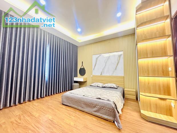 VĨNH HƯNG 5.T*52M2 - NHÀ DÂN XÂY - FULL NỘI THẤT + Ô TÔ CÁCH 10M 👉 0933942668 - 2