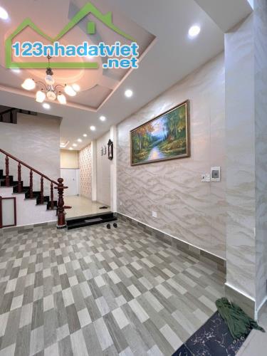 NHÀ LINH TRUNG, SÁT HOÀNG DIỆU 2, HẺM XE HƠI, 4 TẦNG, 52M2 (4.5×11.5)M, CHỈ 7.4 TỶ. - 1