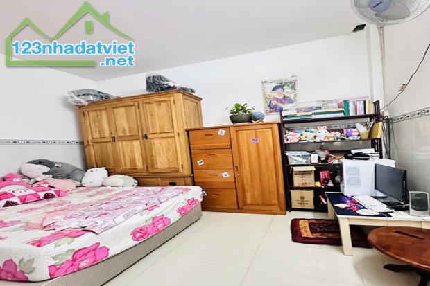 Bán nhà hẻm 3m Đường Số 1, Gò Vấp, 4.1 x 16m, 65.6 m², 3 tầng, 3 PN - Giá 6.35 tỷ TL - 1