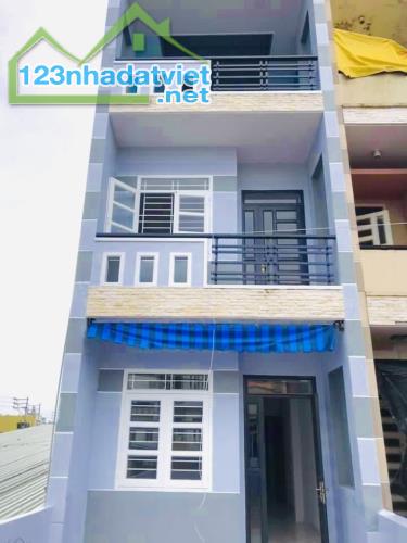 Bán nhà Lê Quang Định Bình Thạnh- 75m2 ngang 4m - 3 tầng BTCT 4PN - Nhỉnh 7 tỷ TL.