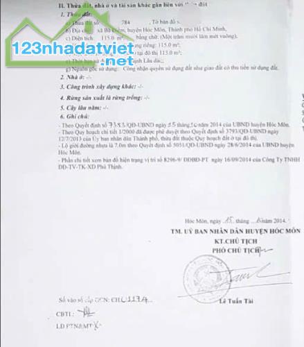 Bán gấp lô đất tặng căn nhà củ 115m2 ở Bà Điểm, Hóc Môn. Giá 850 triệu,SHR.