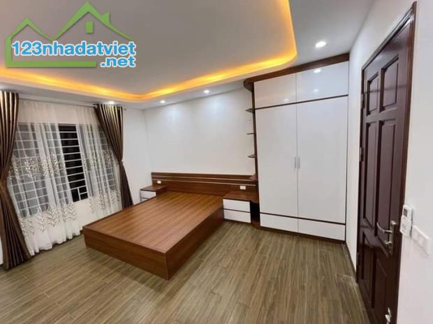 🏠 NHÀ HIẾM 9 TỶ ĐỐNG ĐA - SÂN ĐỂ XE RỘNG - 3 BƯỚC RA PHỐ - 7 TẦNG THANG MÁY - 1