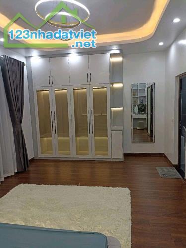 Gấp! Lô góc Xuân Đỉnh, ngõ ô tô qua nhà, mặt ngõ, thông, thoáng, kinh doanh, 35m2*5T - 4