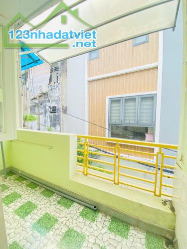 Bán Nhà Gần Công Viên Làng Hoa – 51m2, 2 Tầng, Hẻm Xe Hơi - Nhỉnh 5 ty6 - 4